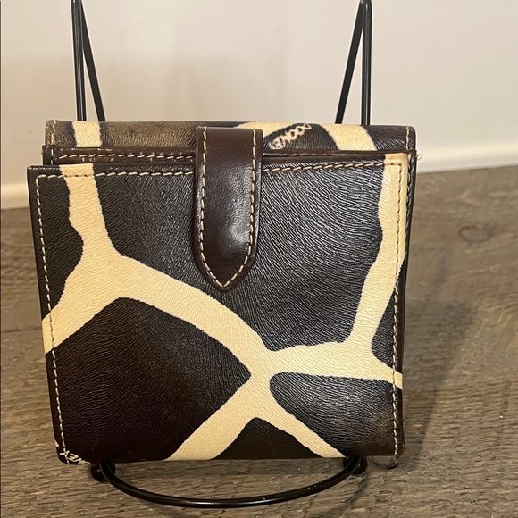 Dooney & Bourke Leather Giraffe Print Wallet - Picture 3 of 11